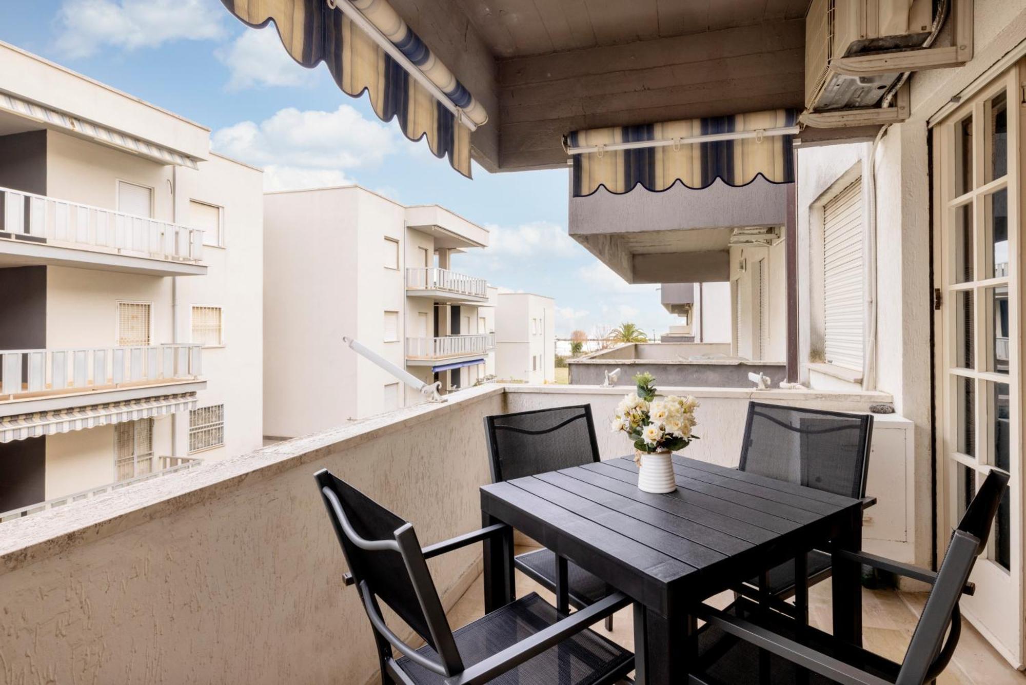 Appartamento Incantevole 2 Fronte Mare Villa Rosa Di Martinsicuro Exterior foto